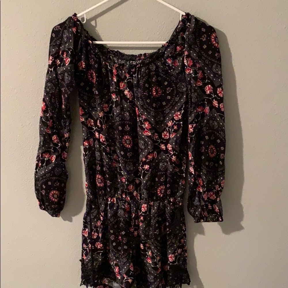 Floral/Rustic Romper Free Valley